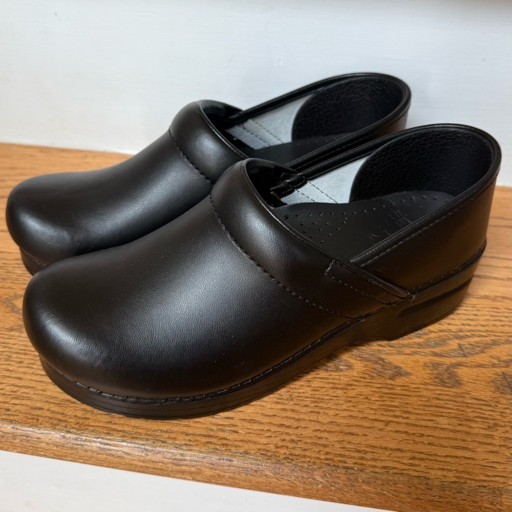 Dansko Professional Clog, Black, Size 38